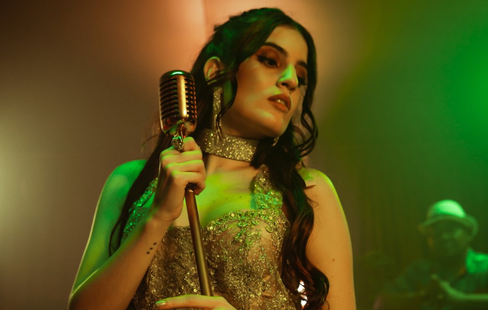 Foto de La Cantautora Peruana ANIA Lanza el Videoclip de su Single «Repetir»