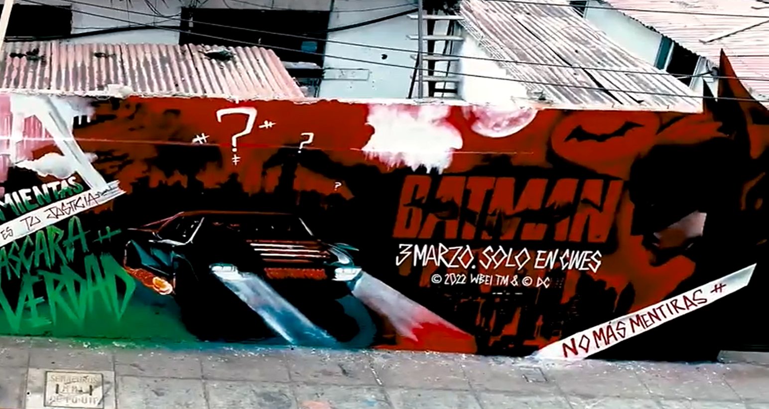 Foto de Colectivo artístico N2S.Crew presenta mural oficial de Batman en Perú