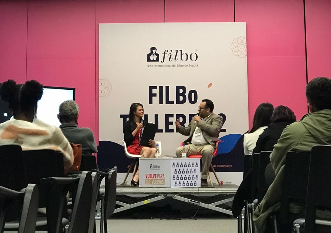 Foto de FILBO 2022: Peruano Israel Barruta presento su reciente novela «Exilio Entre las Flores»