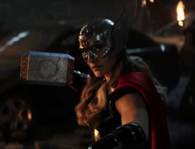 Fotos de Nueva imagen de Natalie Portman con la armadura completa de Mighty Thor