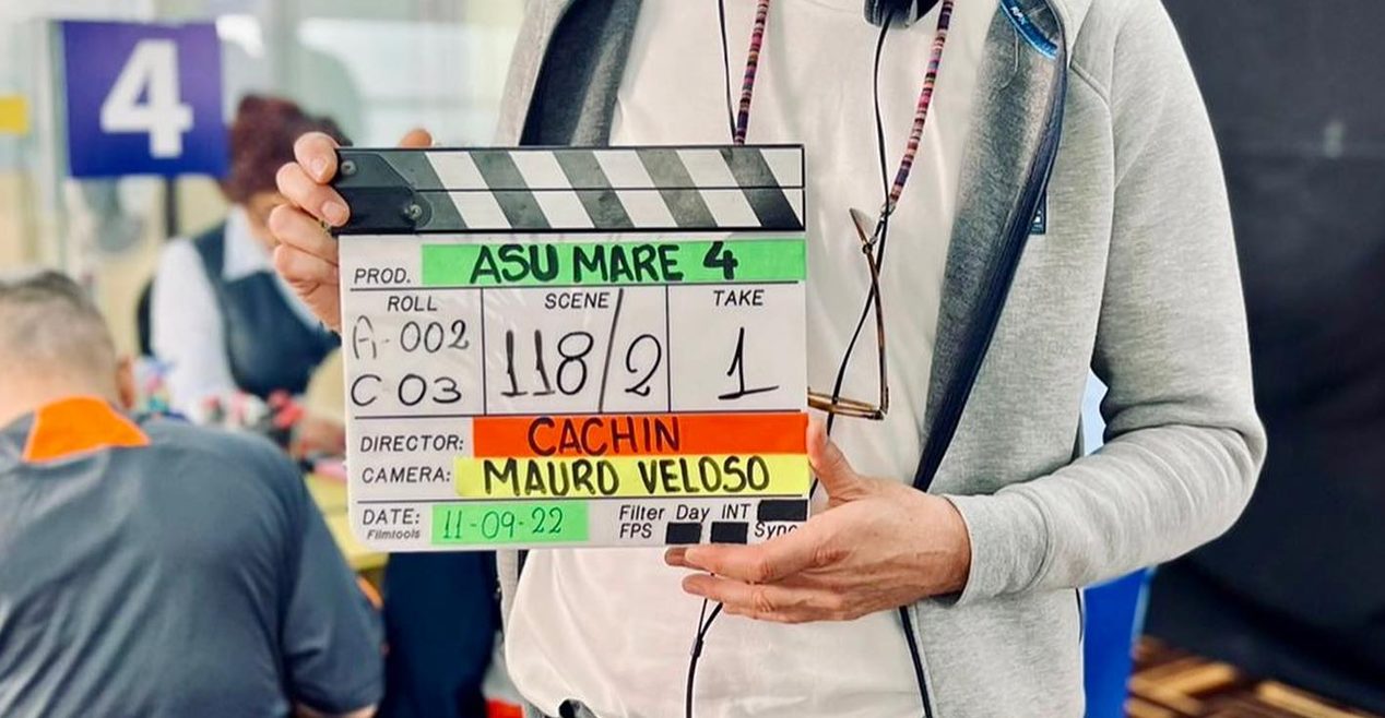 Foto de Carlos Alcántara confirma las grabaciones de la película Asu Mare 4, donde es el director