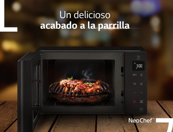 Fotos de Neochef de LG Electronics: horno microondas<br>que puede freír, fermentar y cocinar<br>alimentos al vapor