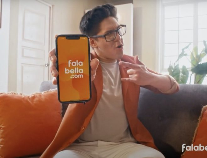 Fotos de falabella.com lanzó nueva campaña y spot televisivo con Tito Silva por su primer CyberWow