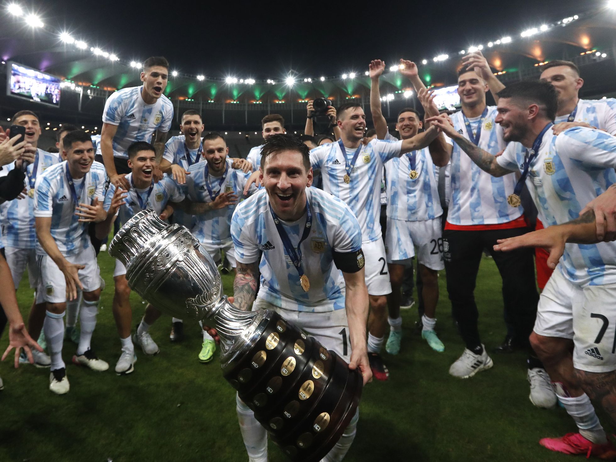 Foto de Netflix lanza una serie documental contando la historia de Lionel Messi y la Selección Argentina en la Copa América 2021