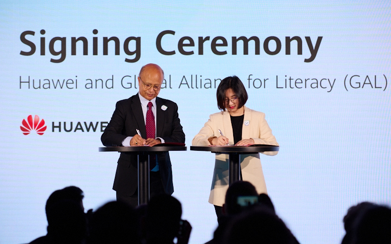 Foto de Huawei se asocia con la Alianza Global para la Alfabetización de la UNESCO