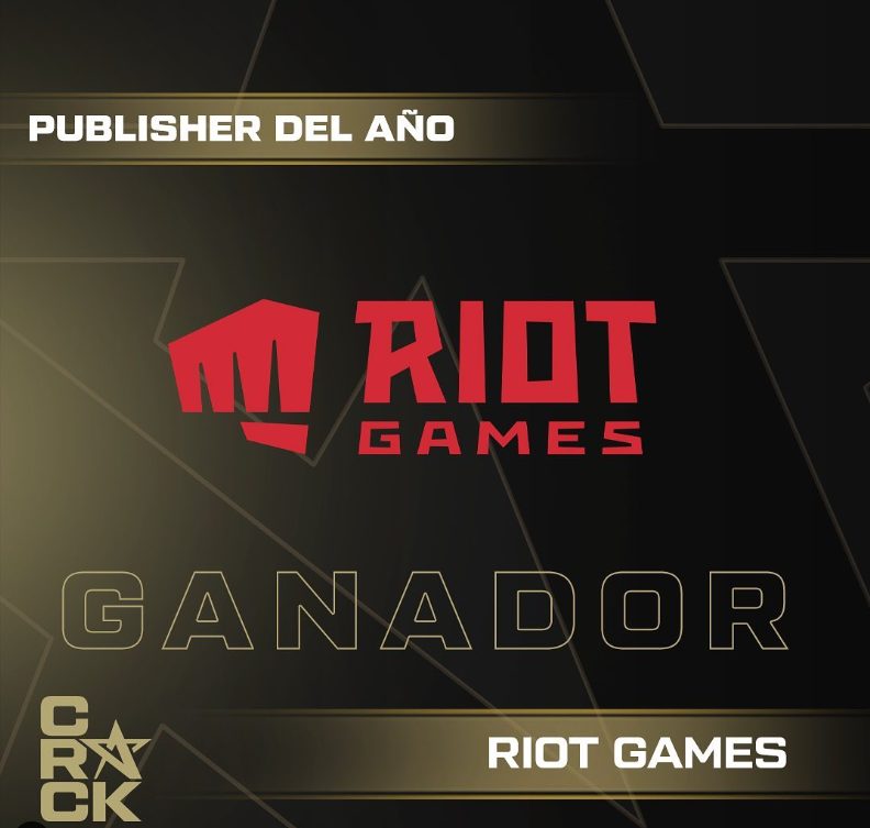 Foto de Riot Games el Mejor Publisher del año en los premios CRACK 2023