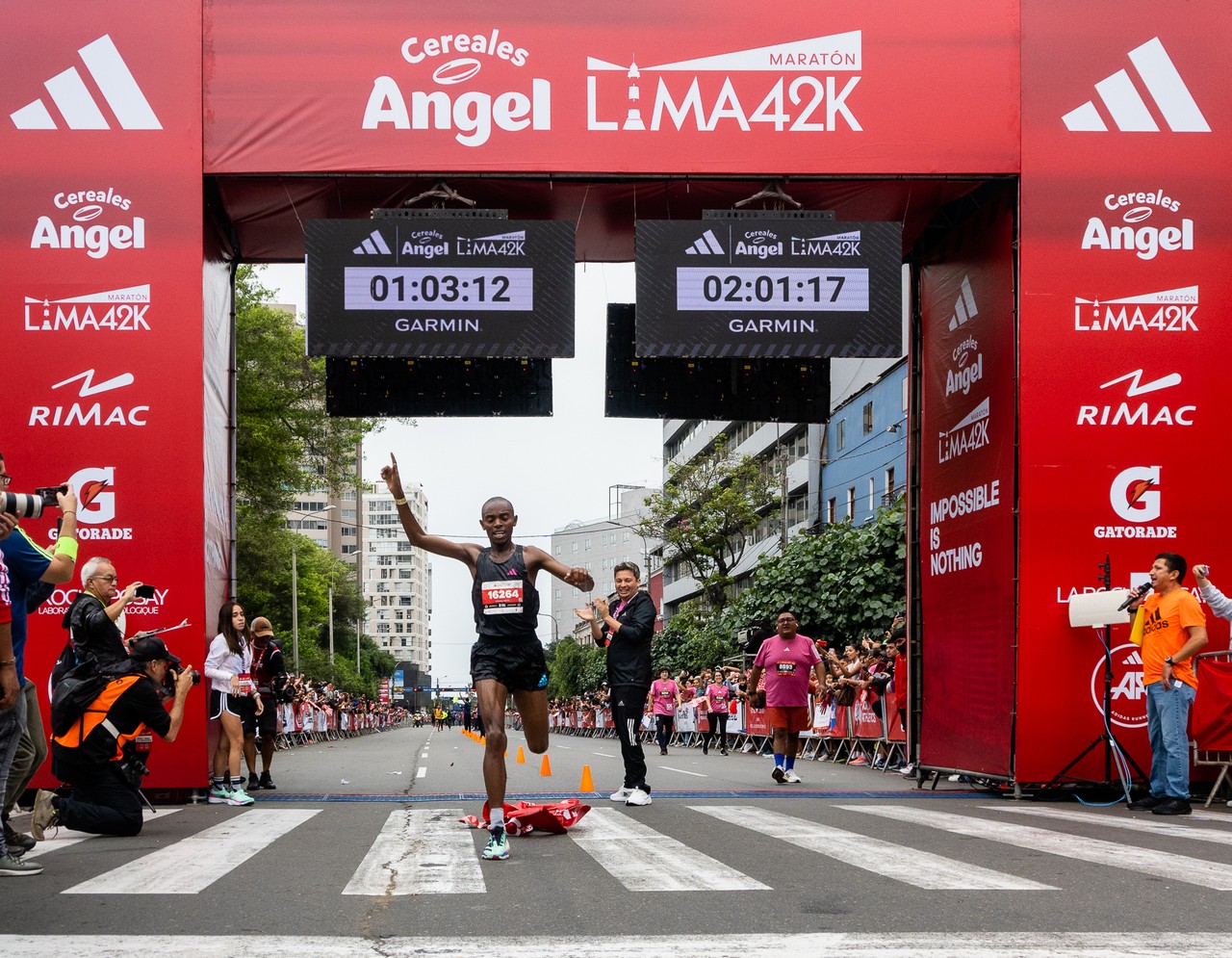 Foto de Cereales Angel Lima 42K: así se vivió la maratón más grande e importante del país
