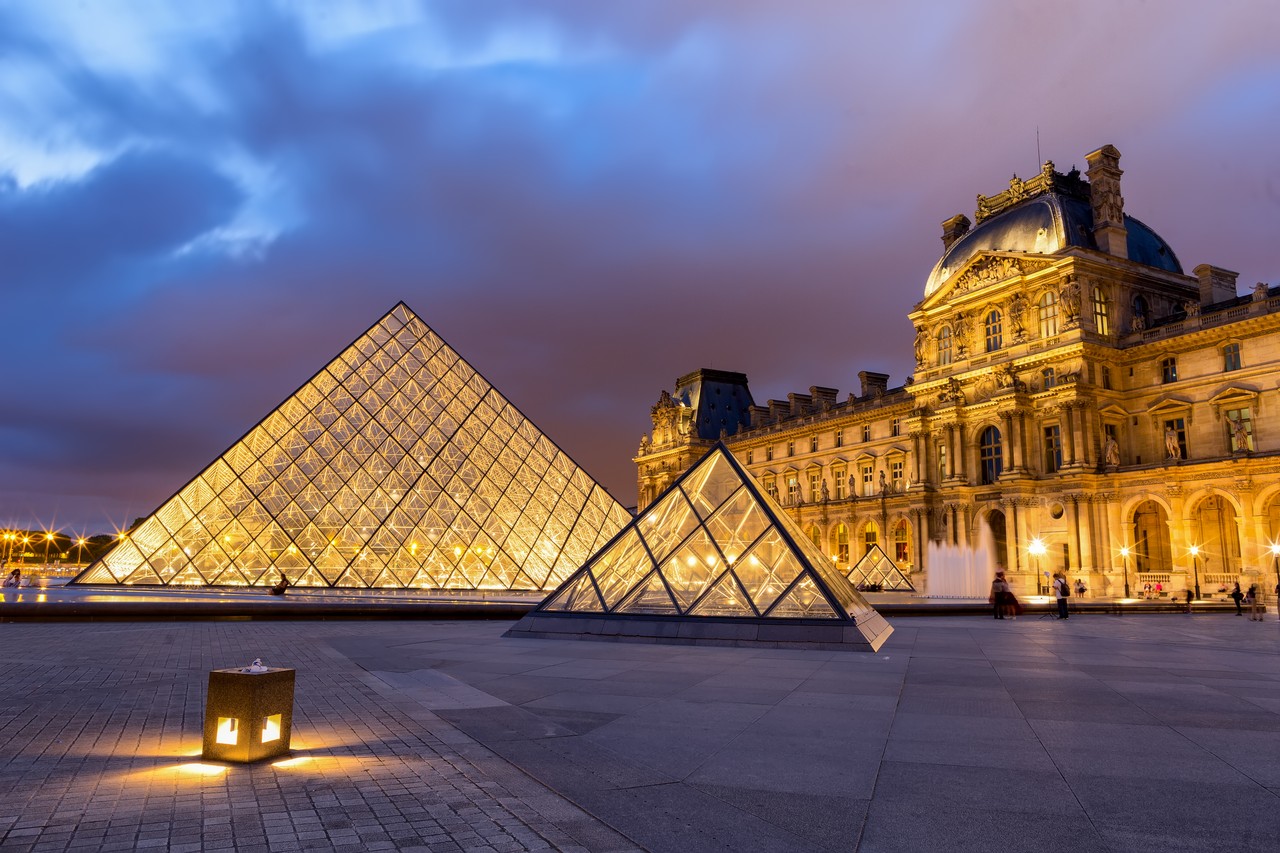 Foto de París en la mano: Descubre las mejores aplicaciones para maximizar la experiencia en la Ciudad de la Luz
