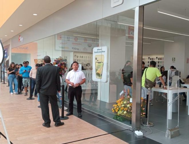 Fotos de Cómo iShop inauguró la primera tienda Apple Premium Partner de Perú en Plaza San Miguel de la mano de Bombai Perú