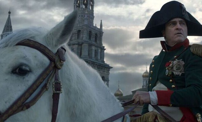 Fotos de Asombros y épico segundo tráiler de Napoleón, película favorita para los premios Oscar