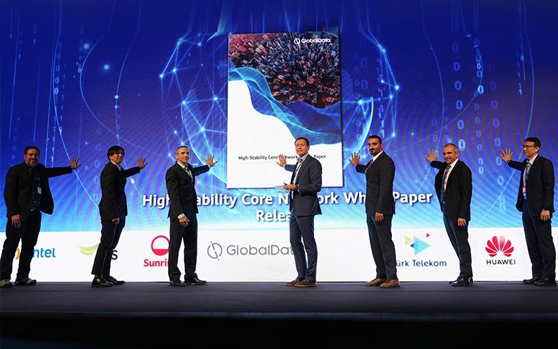Foto de GlobalData y Huawei presentan estudio sobre las redes centrales de la nube