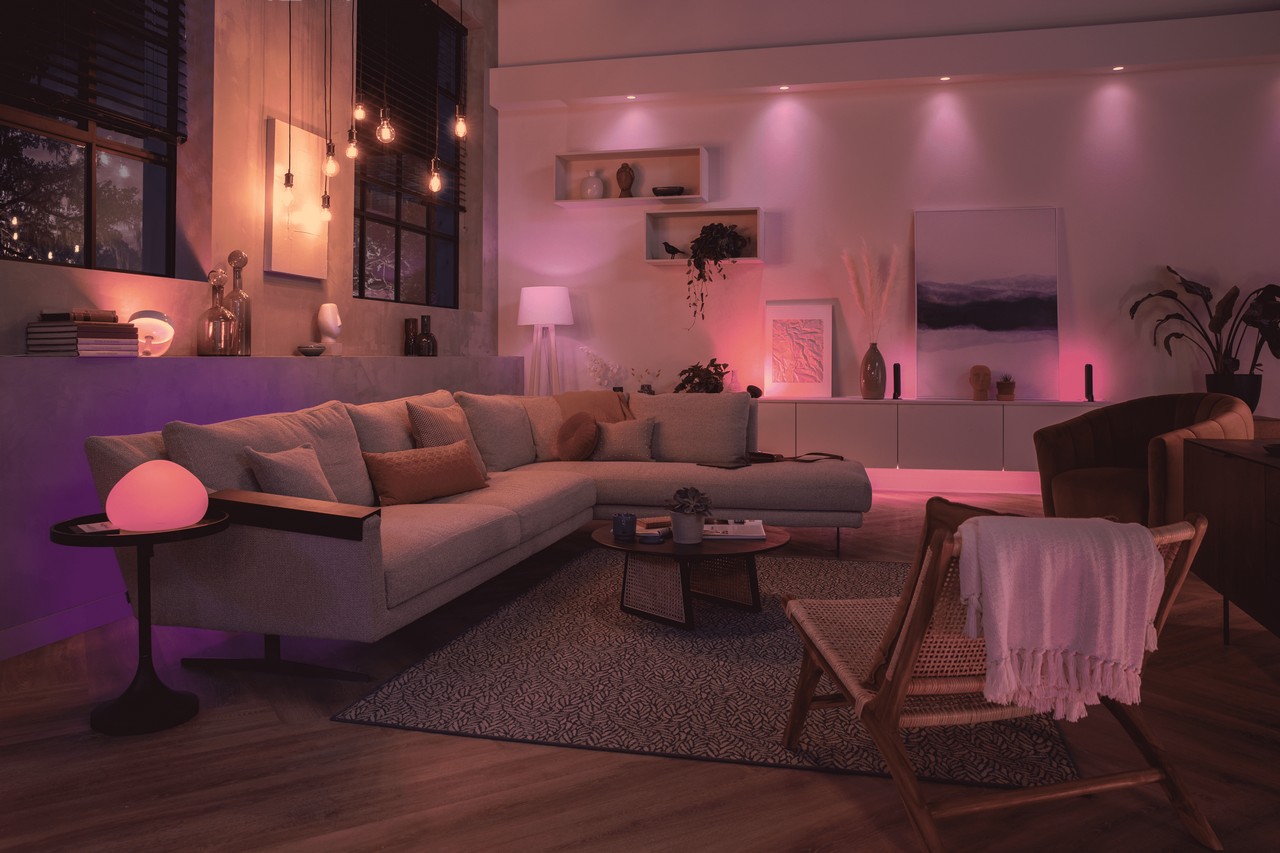 Foto de Transforma tu hogar en una casa inteligente este 2024 con Philips Hue