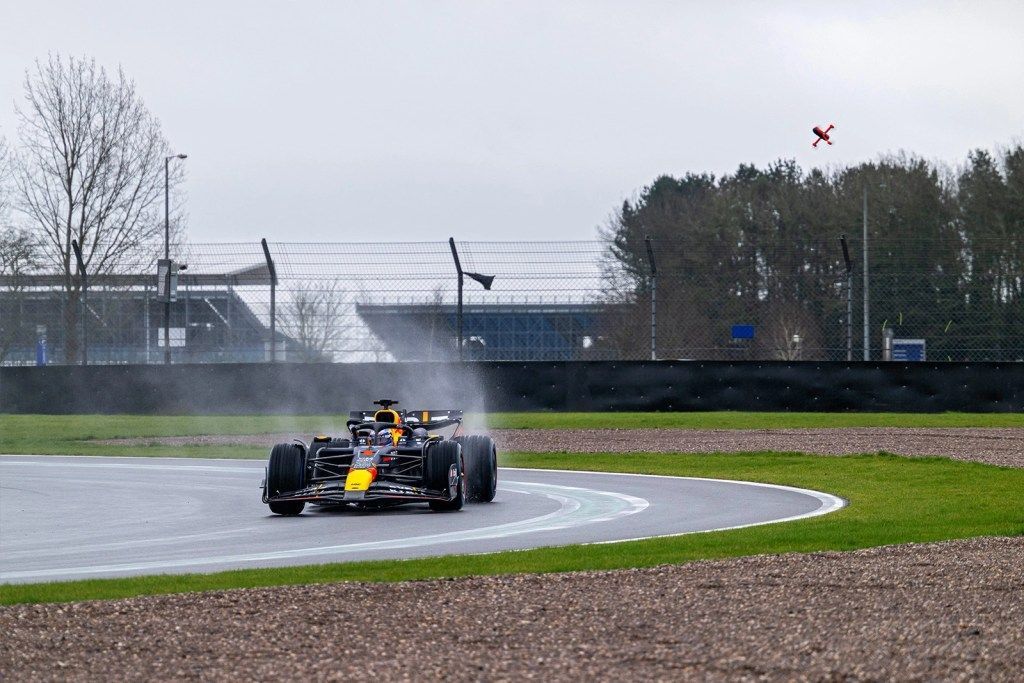 Foto de Red Bull crea al Dron más rápido del mundo para perseguir y filmar el Fórmula 1 de Max Verstappen