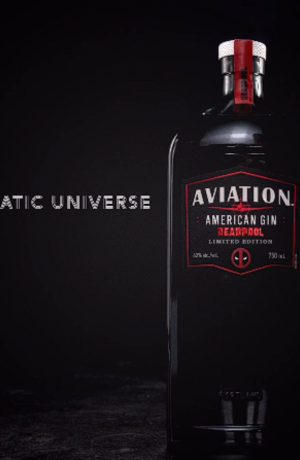 Foto de Ryan Reynolds lanza colección de botellas de Aviation American Gin, basadas en DeadPool y Wolverine