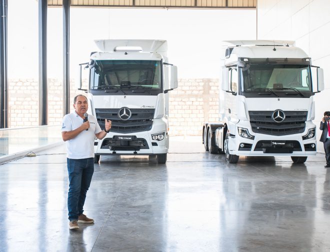 Fotos de Mercedes-Benz presenta su gama de camiones semipesados y completa su línea de tractos europeos para el 2024