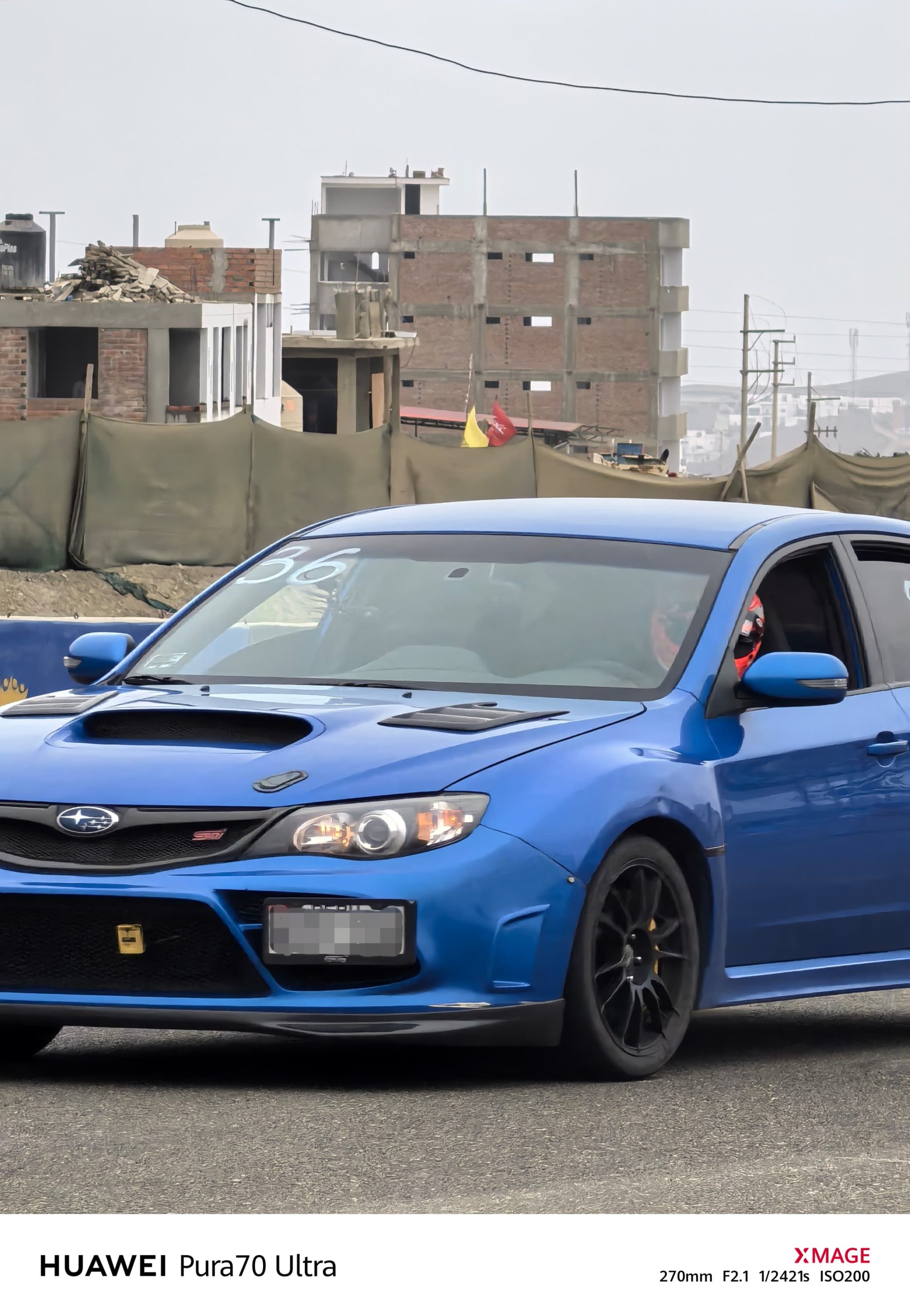 Foto de Huawei demuestra la potencia y velocidad de la cámara del HUAWEI Pura70 Ultra en el Autódromo La Chutana