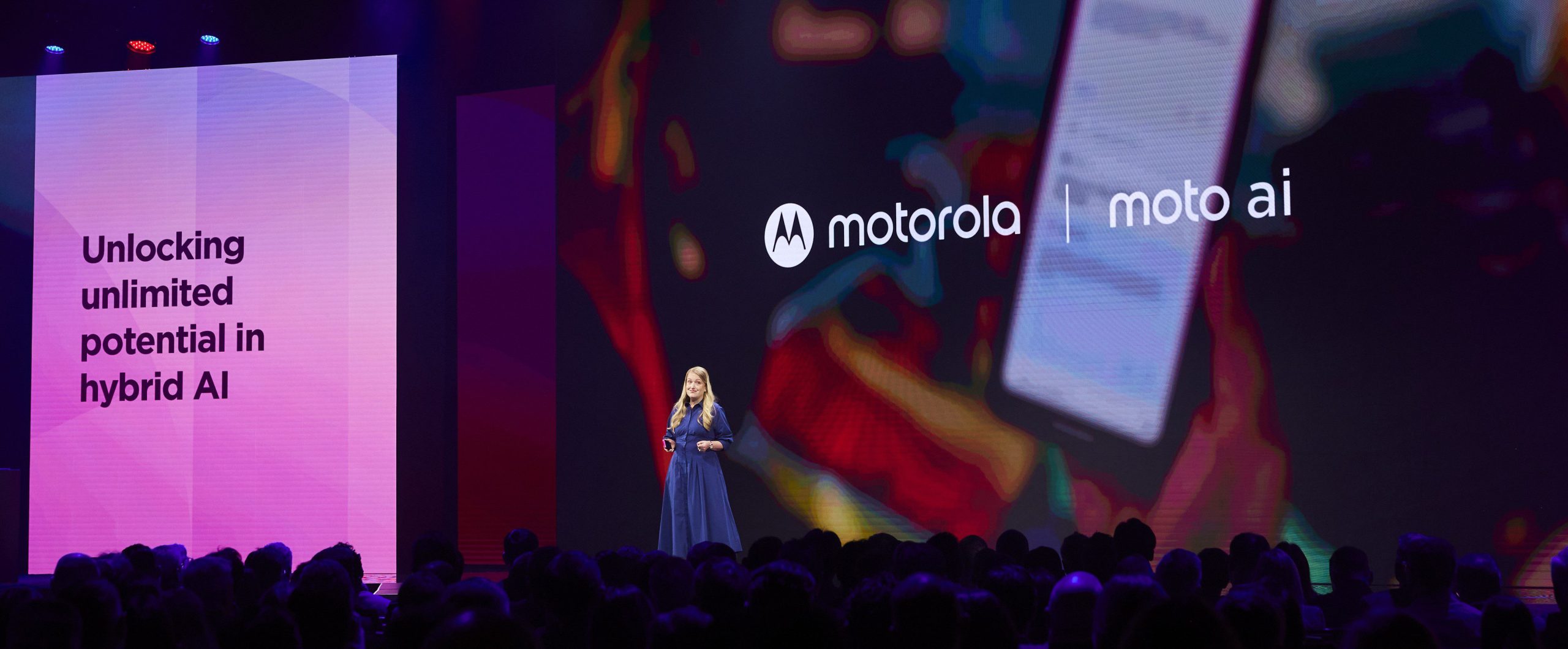 Foto de Motorola muestra la versatilidad de la Inteligencia Artificial del mañana en Lenovo Tech World ’24