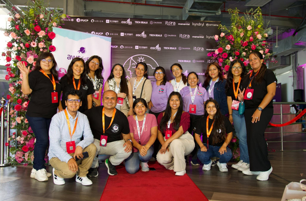 Foto de AWSome Women LATAM 2025  – Mujeres en el futuro digital