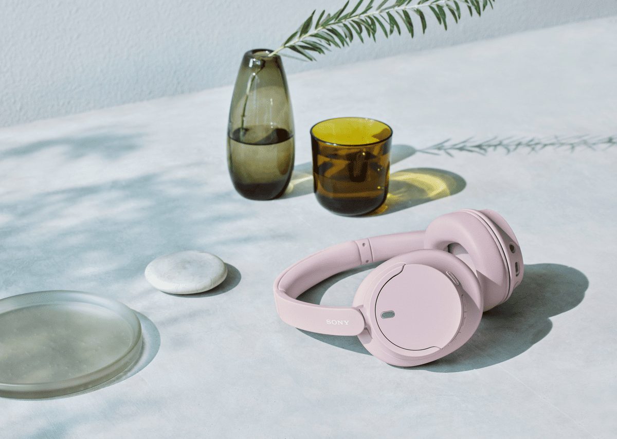 Foto de Sony lanza nuevos audífonos WF-C710N y nuevos colores en modelos de diadema