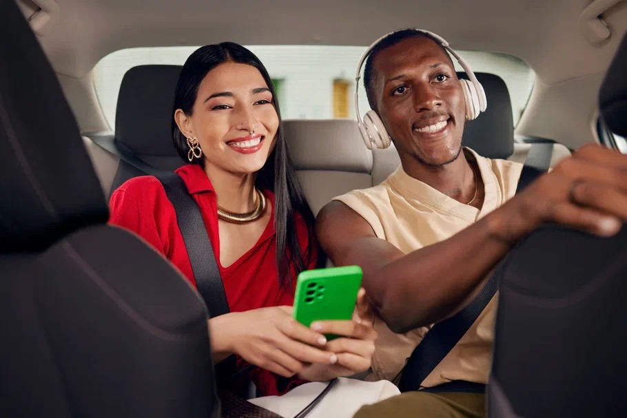 Foto de YANGO Perú se une a la campaña de Touring para promover la seguridad vial