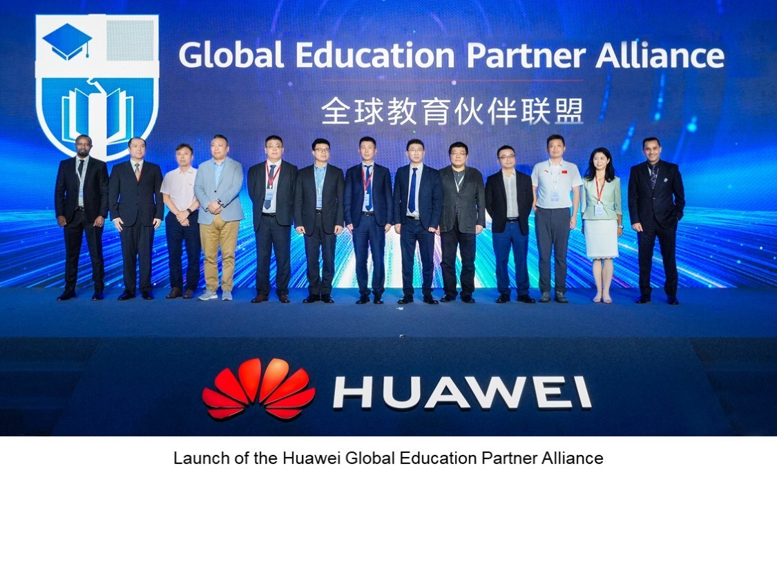 Foto de Huawei celebra la Convención Global de Socios en Educación y Salud 2025 en China