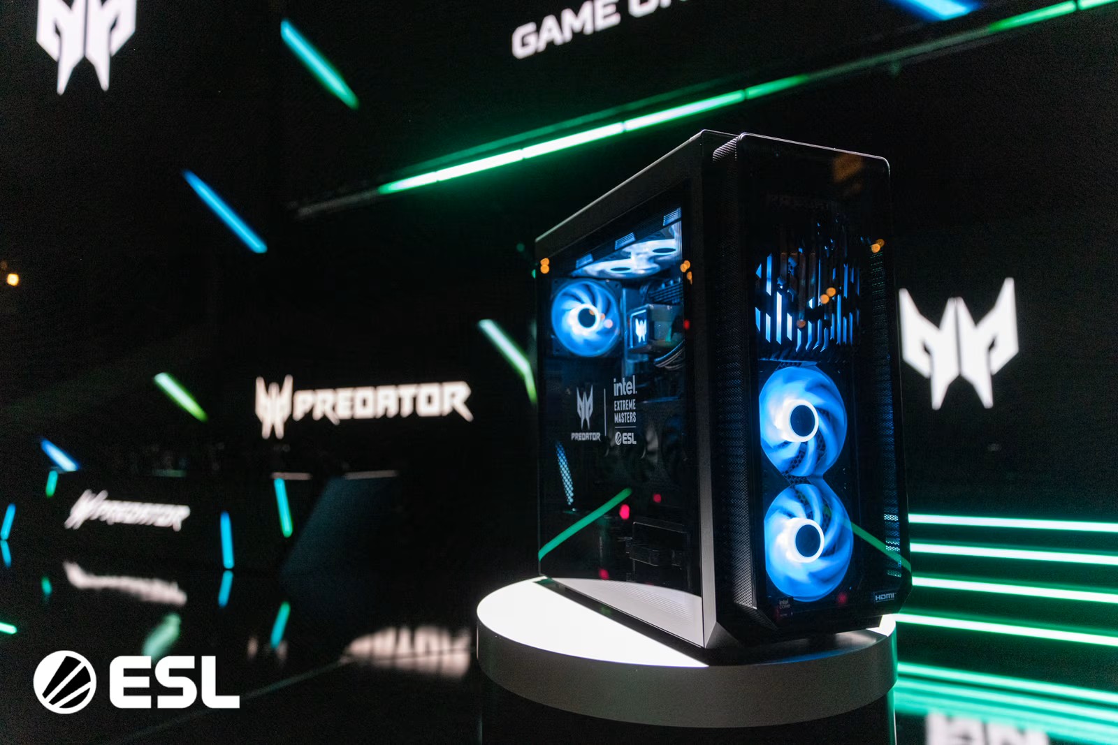 Foto de Acer Predator Orion 7000 es nombrada la PC Oficial del Torneo Intel Extreme Masters 2025
