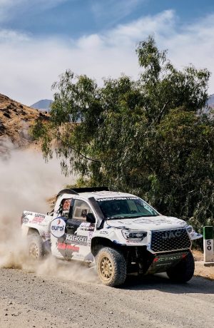 Foto de Ashley García se consagra campeón con la JAC T8 Pro en la categoría T1 en el Rally ACP