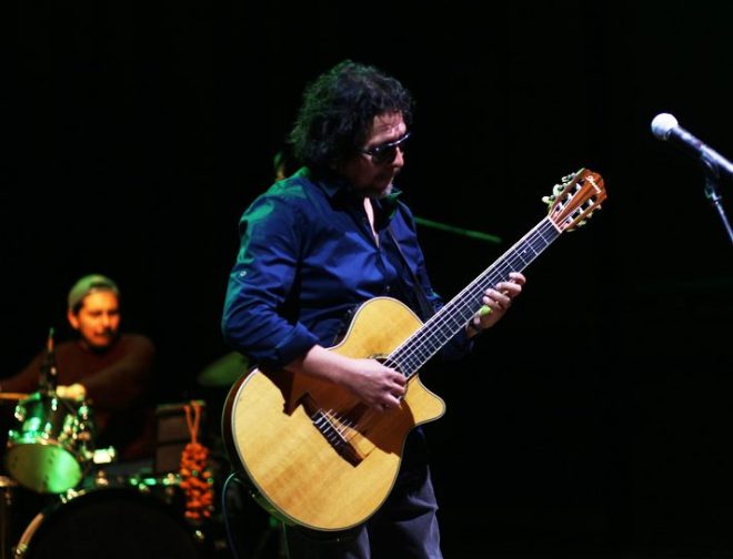 Fotos de Lalo Salazar cierra la serie de conciertos Nacimiento en la Biblioteca Nacional del Perú: Un concierto de encuentros y raíces