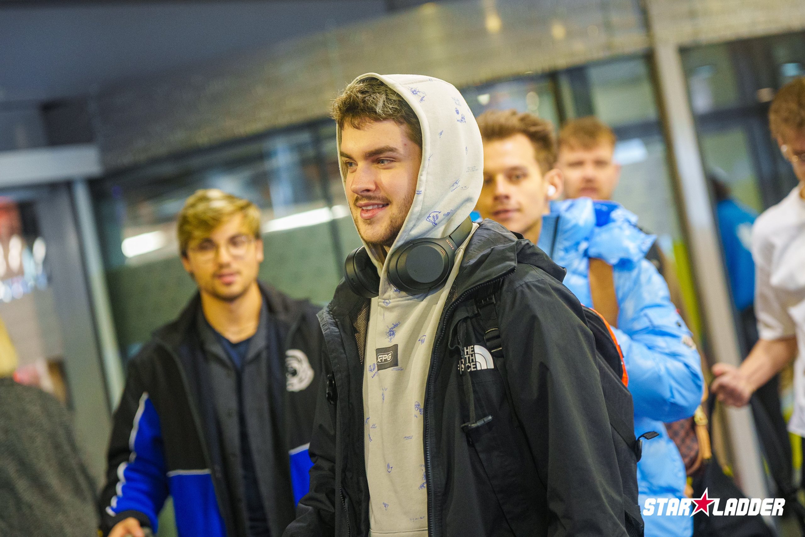 Foto de Conoce las fechas, horas, y donde seguir las partidas del Stage 1 de la StarLadder Budapest Major de Counter-Strike 2