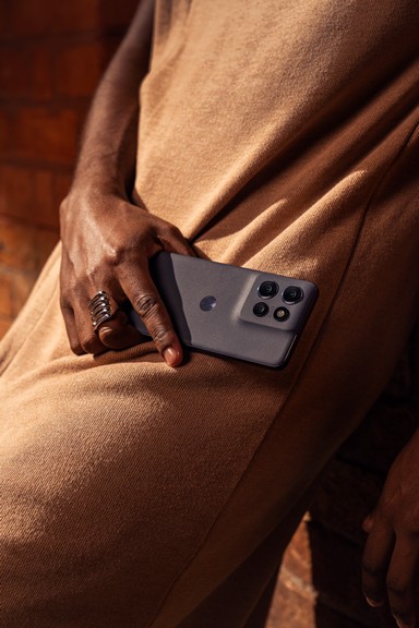 Foto de Motorola presenta el nuevo edge 60 neo: innovación, potencia e inteligencia