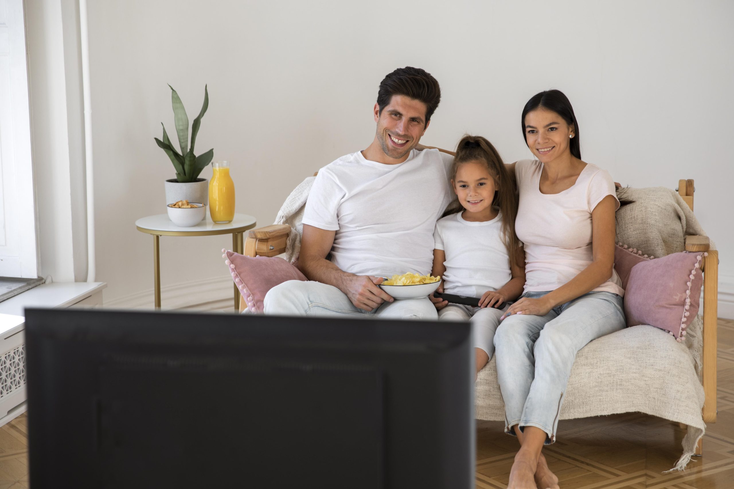 Foto de TV lineal y plataformas de video alcanzan al 95% del público audiovisual