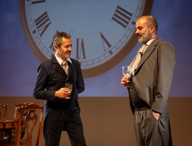 Fotos de Vuelve el éxito teatral “Dos siglos de sobremesa” escrita por Eduardo Adrianzén