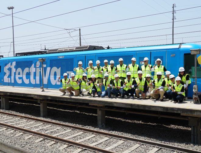 Fotos de Efectiva, Tu Financiera inicia el año con presencia en la Línea 1 del Metro de Lima para promover Cuenta de Ahorro 100% digital