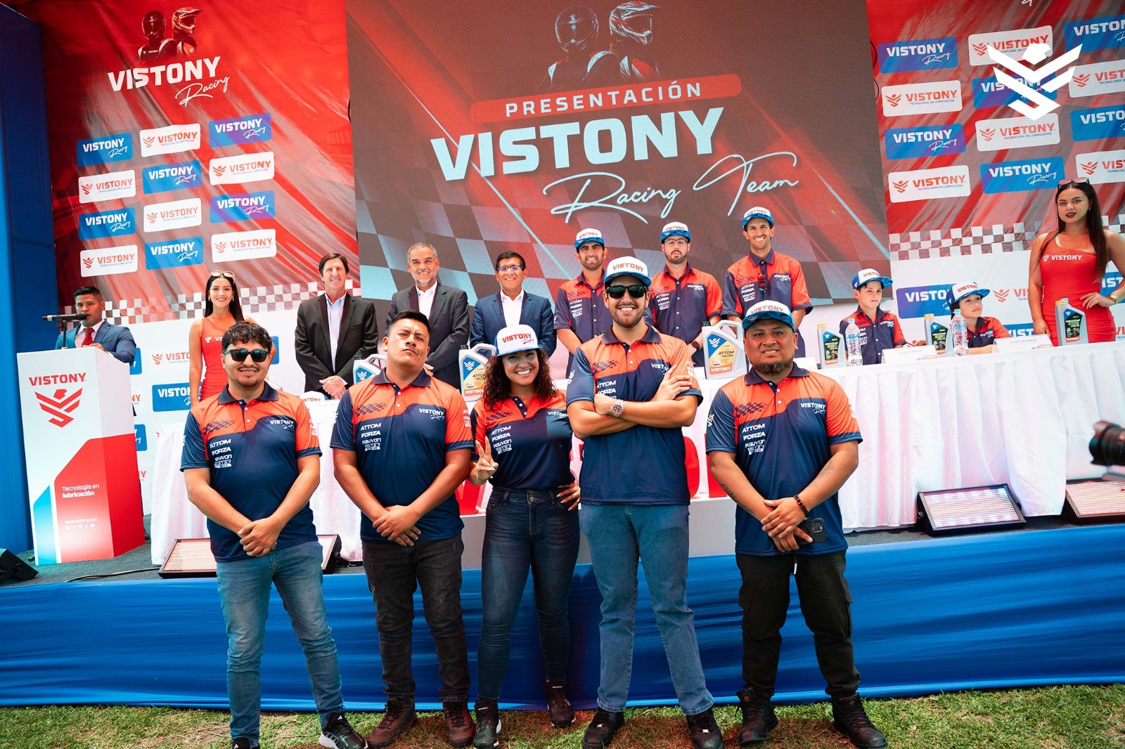 Foto de Vistony presenta a sus embajadores 2026 y consolida su presencia en el deporte motor internacional