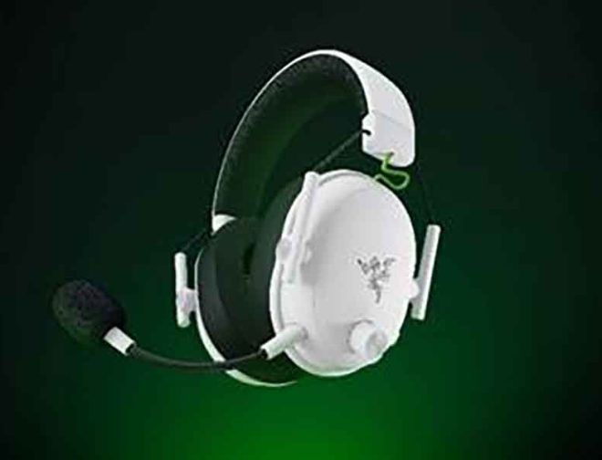 Fotos de Razer presenta el headset BlackShark V3 para Xbox en color blanco