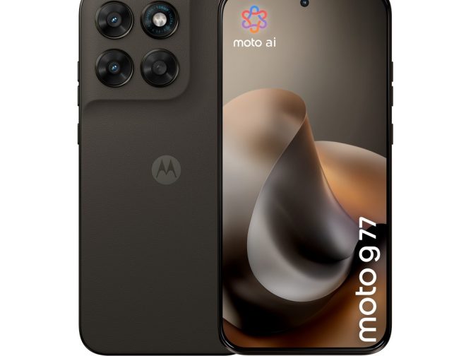 Fotos de Nuevos moto g77 y moto g67 disponibles en Perú con cámaras impulsadas por IA
