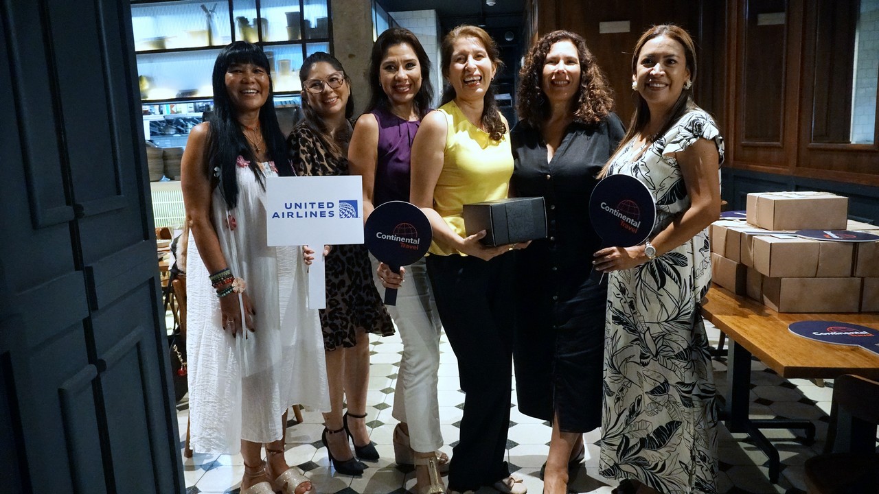 Foto de United Airlines y Continental Travel realizaron su primer kick off del año junto a sus principales cuentas corporativas