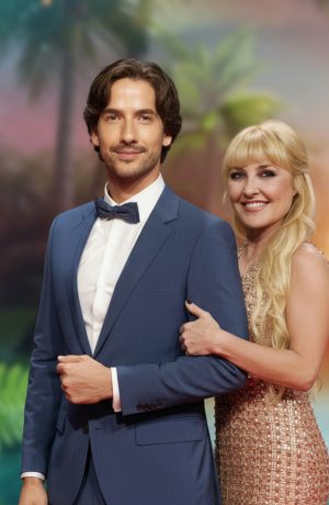 Foto de Carlos Torres y Cayetana Guillén-Cuervo presentarán la XIII edición de los Premios PLATINO XCARET