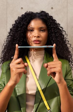 Foto de motorola edge 70, durabilidad en apenas 5,9 mm: El smartphone que desafía las reglas del diseño