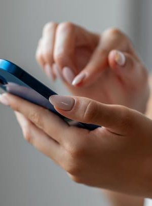 Foto de El 48% de usuarios no protege su celular pese al aumento de estafas digitales