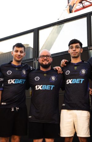 Foto de Conoce el horario y donde seguir 9z Team vs MOUZ por el pase a los playoffs de la PGL Astana