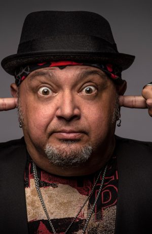 Foto de Arturo Pomar Jr.vuelve con una nueva y breve temporada de“Y es que sucede así 2: Arena Hash al desnudo”