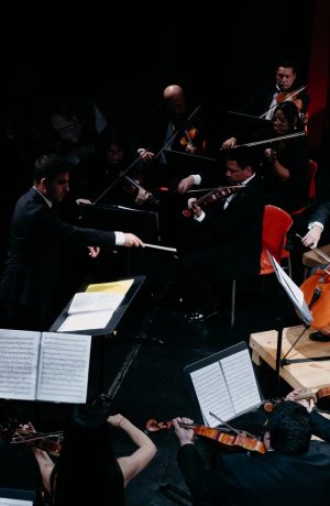 Foto de Orquesta Filarmónica de Lima presenta “Reencuentro”: una noche de Beethoven que une generaciones en el escenario