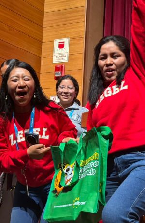 Foto de Estudiantes de Zegel e Idat ganaron desafío CADE Universitario 2026 y reto CADEístas en Acción