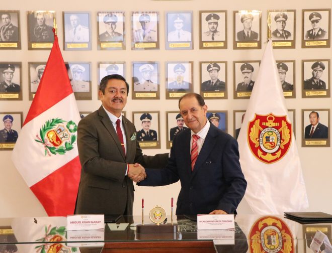 Fotos de FIL Lima 2026: por primera vez, el CAEN llevará el diálogo sobre seguridad y desarrollo al corazón de la feria