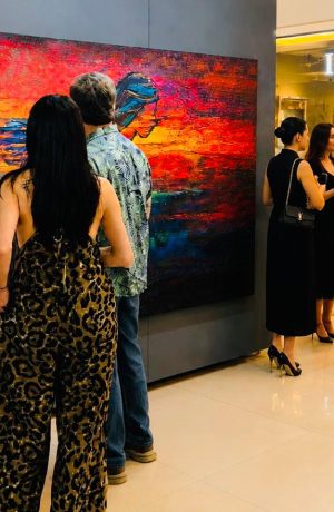Foto de La muestra, titulada “Resistencia e Identidad” de la artista peruana Suki Bendezu deslumbra en México