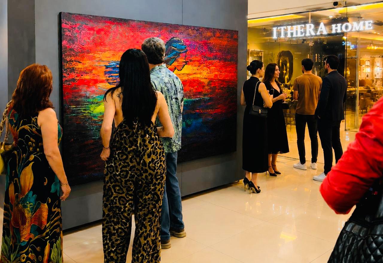 Foto de La muestra, titulada “Resistencia e Identidad” de la artista peruana Suki Bendezu deslumbra en México
