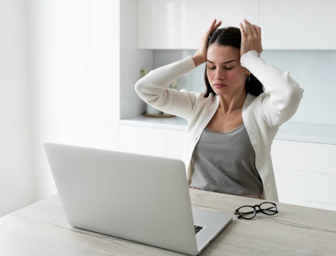 Fotos de Burnout laboral: la razón por la que cada vez más personas buscan reinventarse