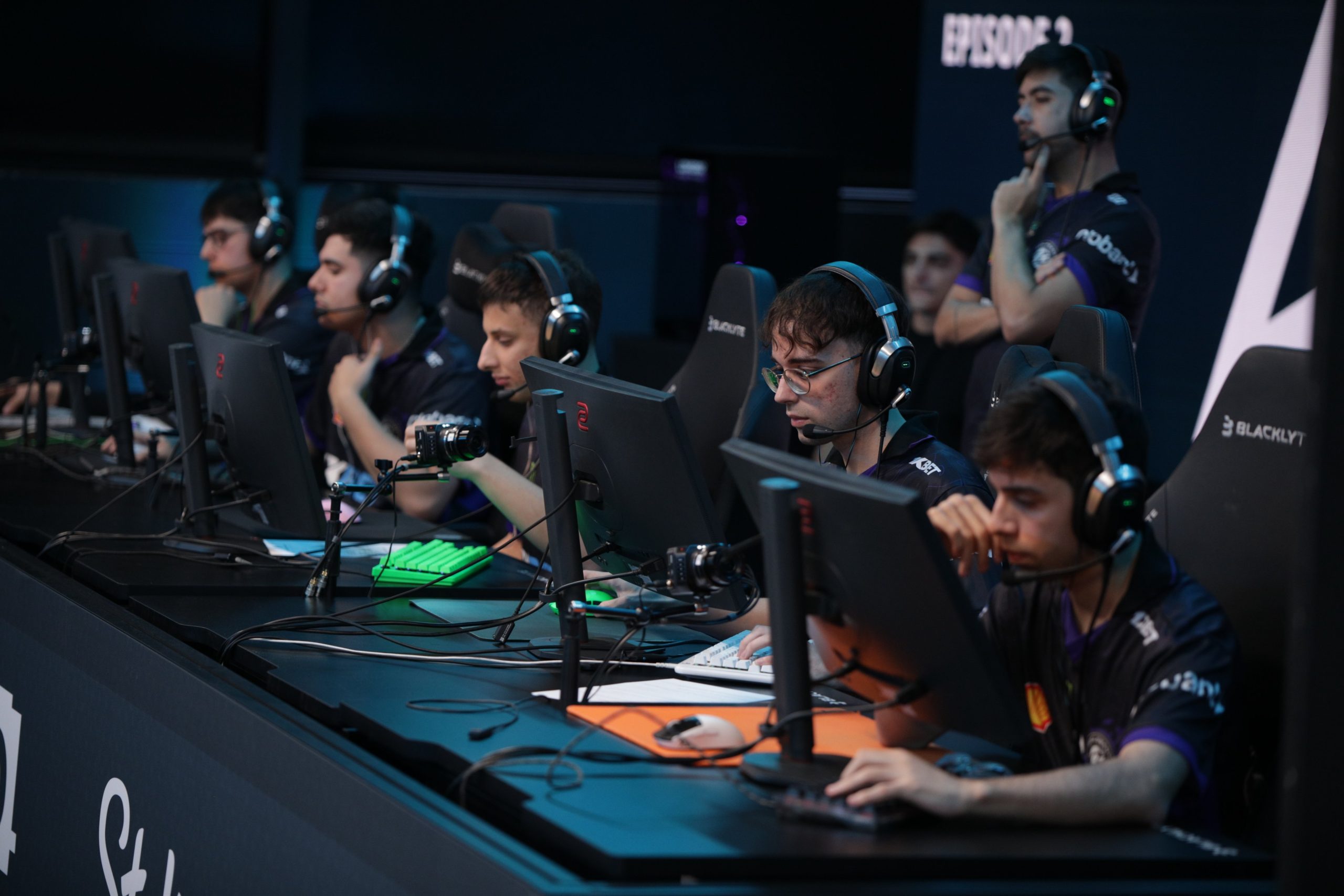 Foto de Conoce el horario y donde seguir 9z Team vs FlyQuest en el Stage 2 de la Cologne Major