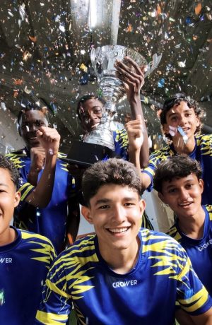 Foto de Leica Live Moment de la Serie Xiaomi 17T: la función ideal para capturar la emoción de la fiesta del fútbol